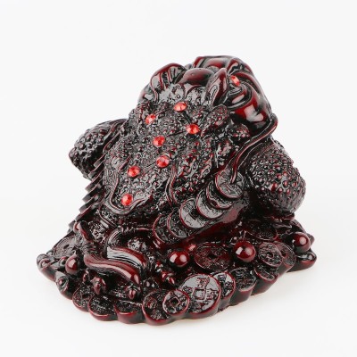 Soška Feng Shui – Žaba Raita sediaca na minciach | Dekordomu.cz